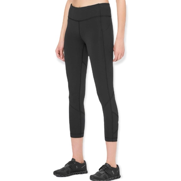 lululemon athletica Pants - Lululemon Black Crops Size 12